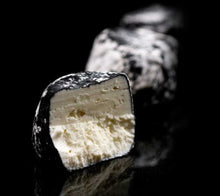 Charger l'image dans la galerie, Fromage le petit cendré