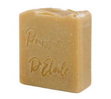 Charger l'image dans la galerie, Savon en barre goudron de pin poussière d’étoile