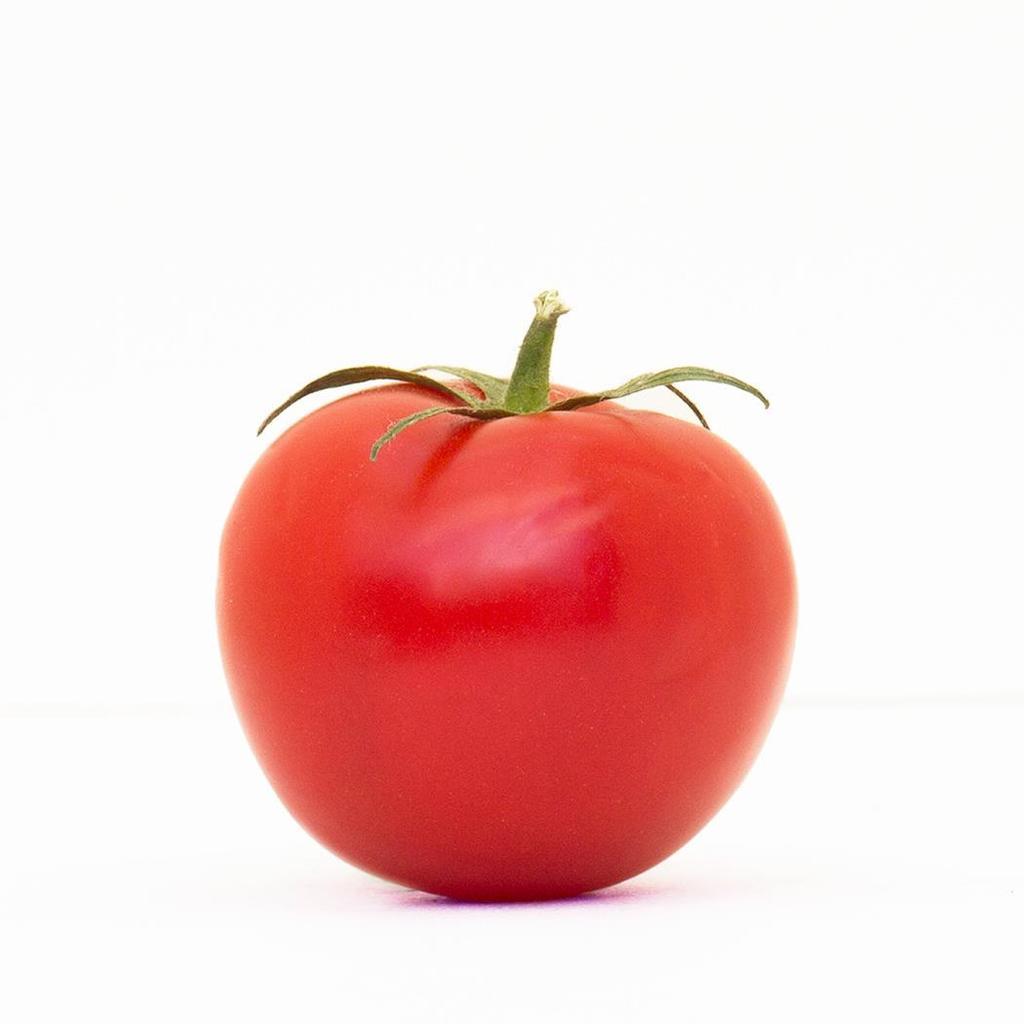 Tomate rouge de serre