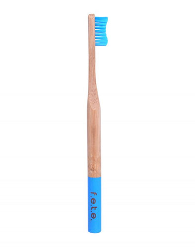 Brosse à dent en bambou - medium (bleu) - f.e.t.e